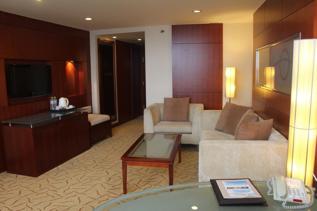 Ariva Beijing West Hotel Exterior photo