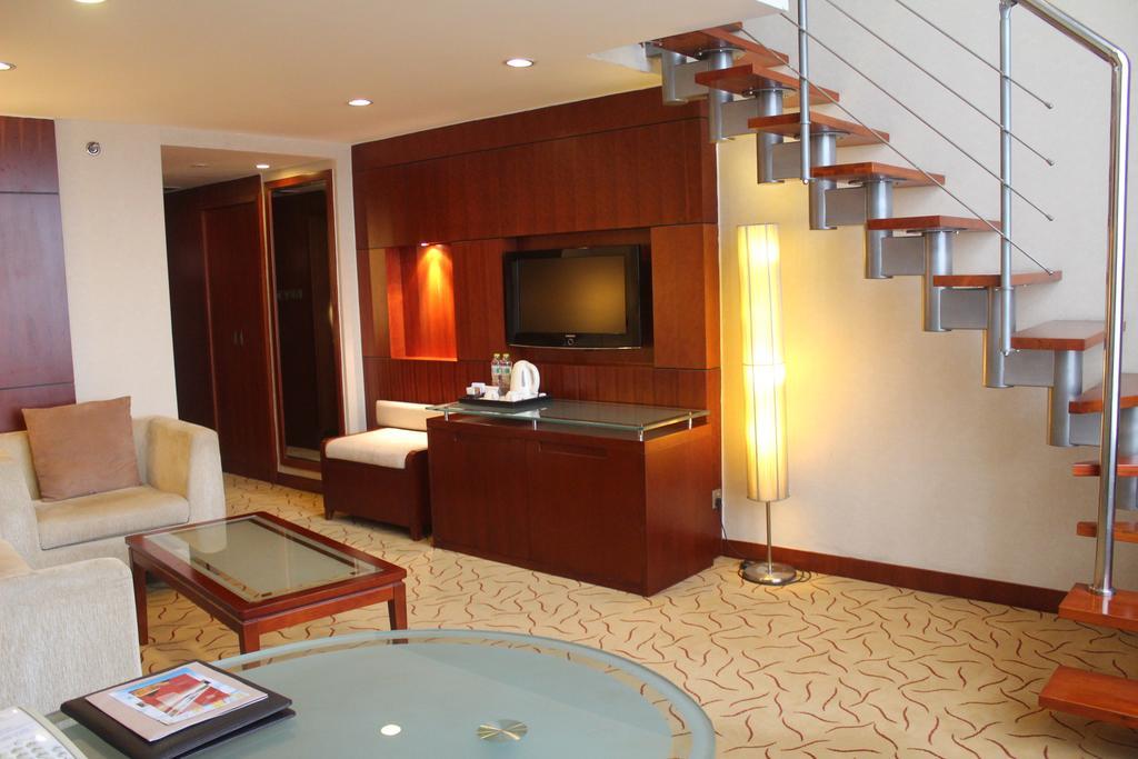 Ariva Beijing West Hotel Exterior photo
