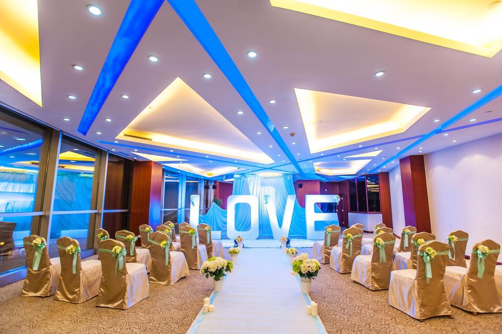 Ariva Beijing West Hotel Exterior photo